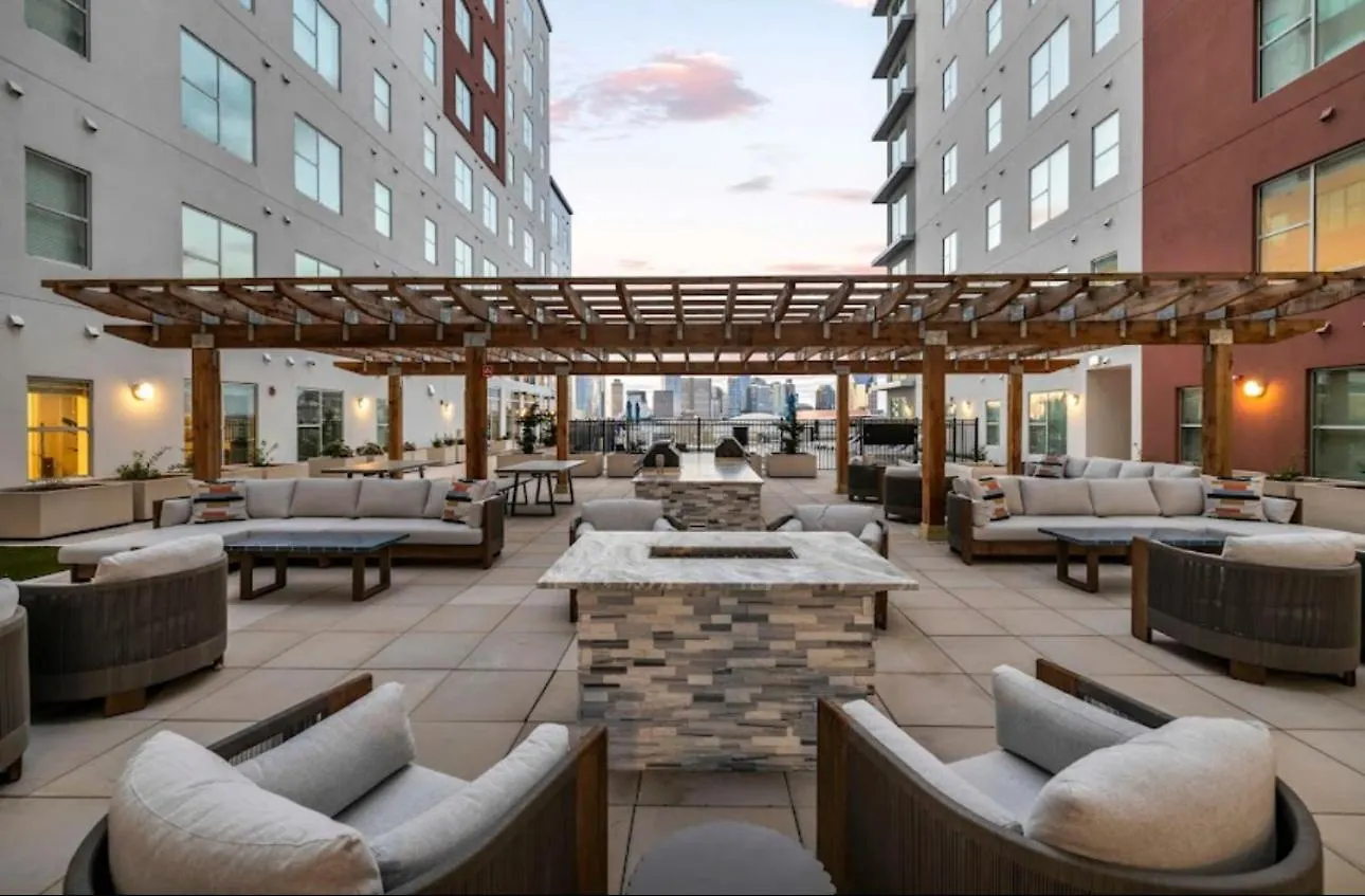 Chateau De Capri Nashville W Pool Gym Free Parking Apartamento