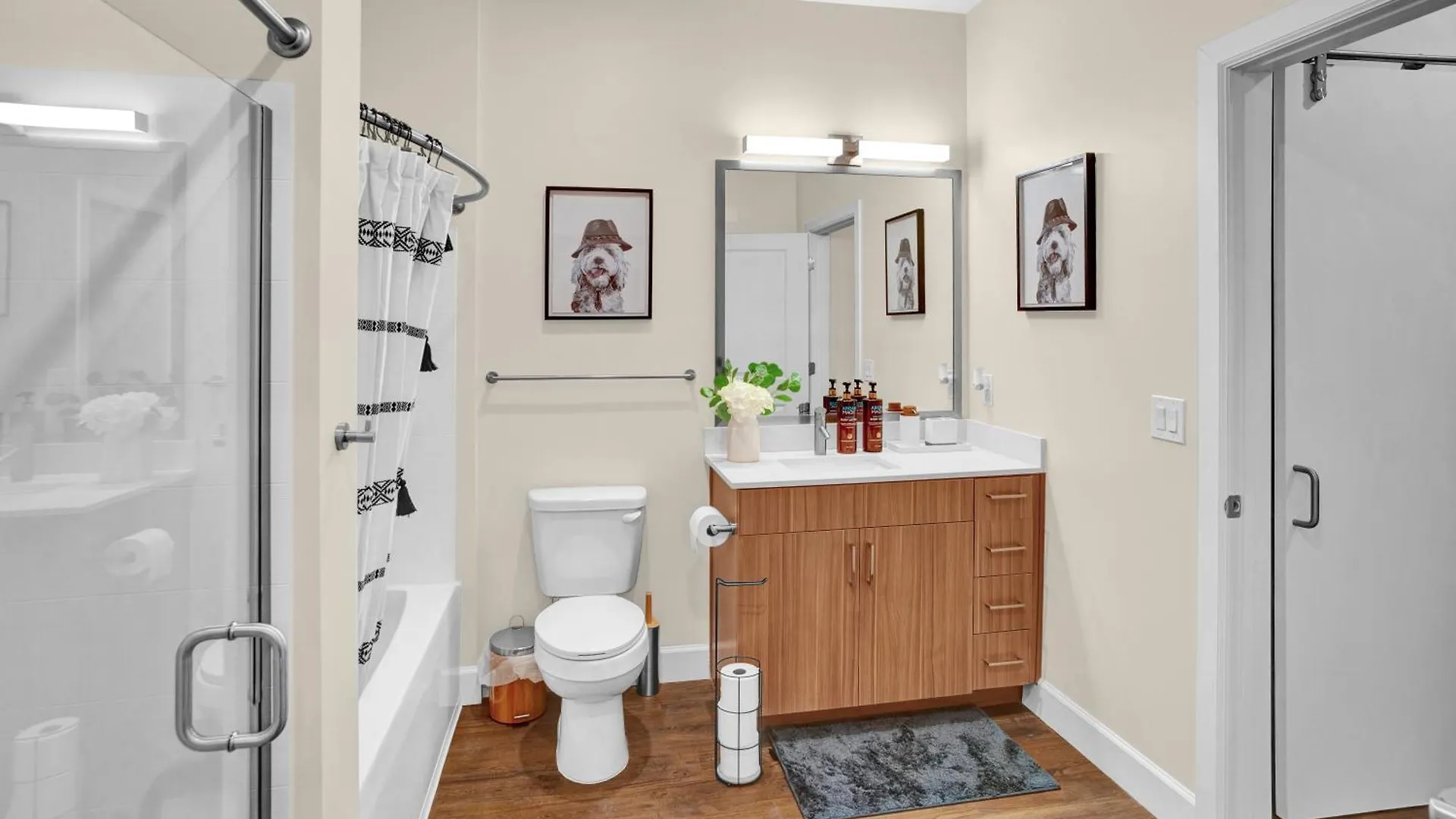 Apartamento Chateau De Capri Nashville W Pool Gym Free Parking